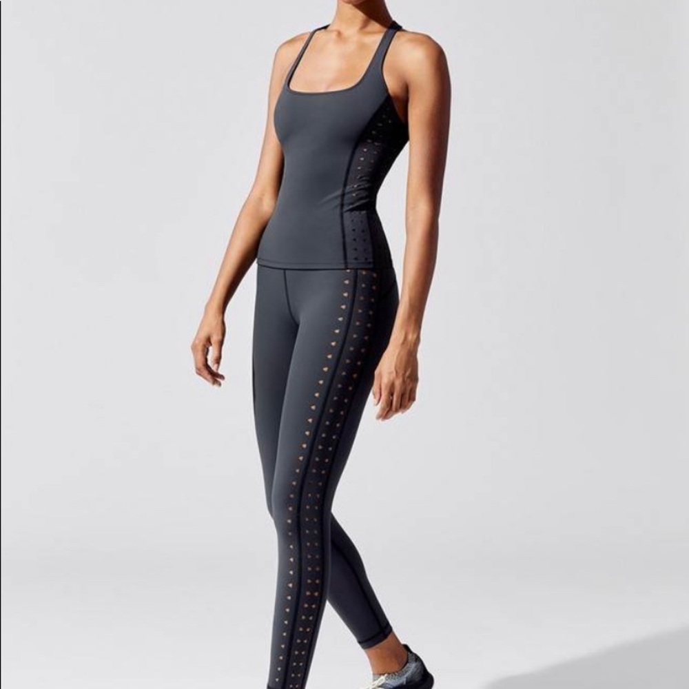 NWT Carbon 38 Women’s Navy Leggings-GiGi C-Medium